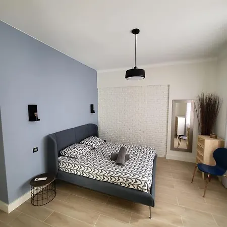 Bel Air - 240m2 - Freshly Completely Renovated - - Pool - No Party Allowed - No Bachelor-ette